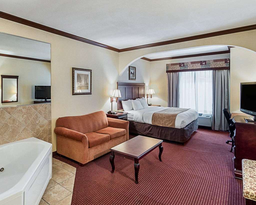 Comfort Suites Лафкин Номер фото